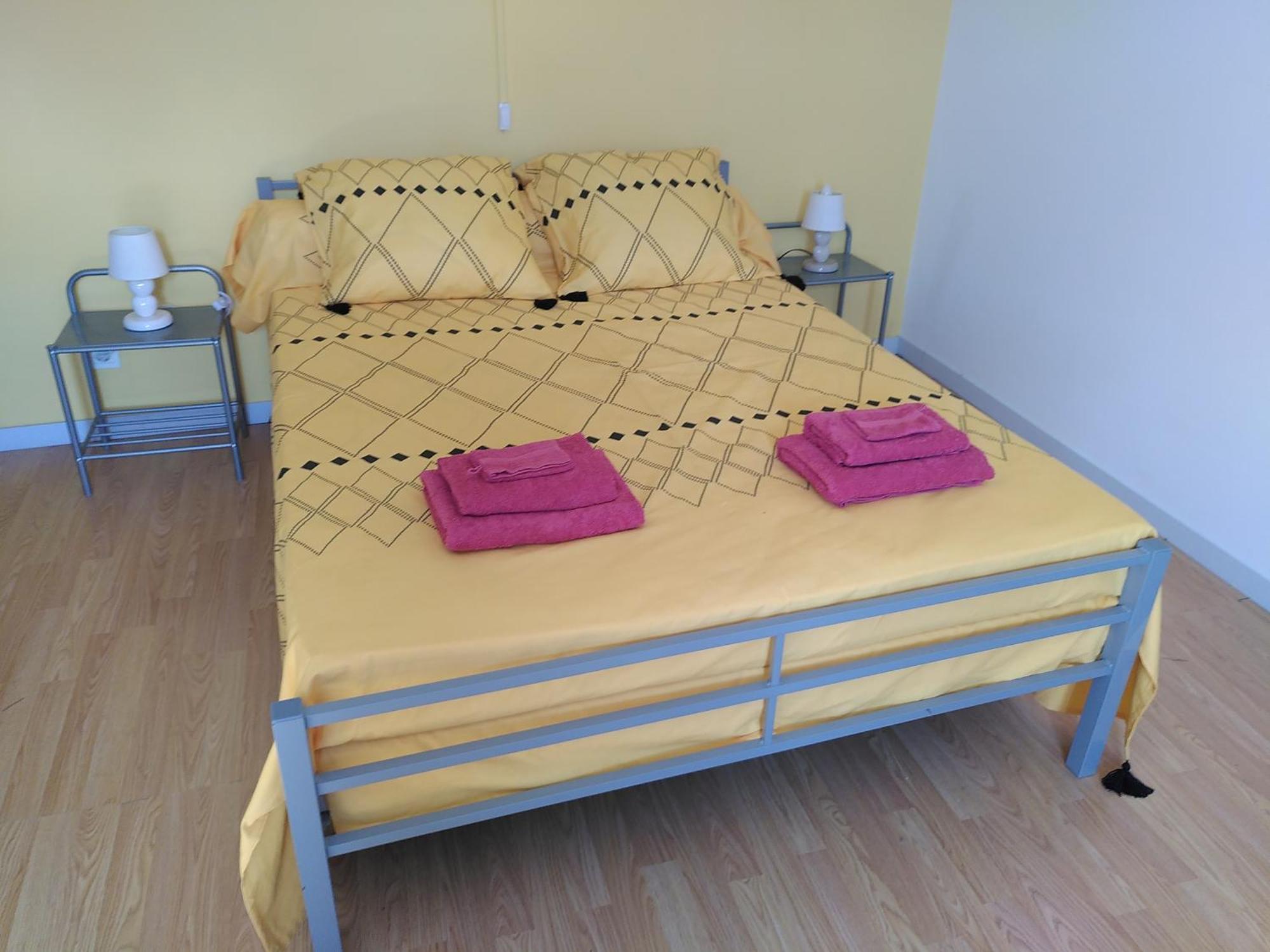 Au Nid De Mes Anges Bed & Breakfast Entrecasteaux Luaran gambar